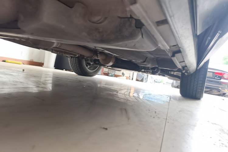 Used Land Rover Range Evoque 2015 2.0T Five-Door Zhiyao Edition Chassis Rear Right