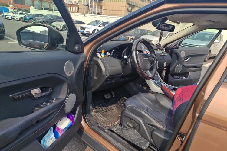 Used Land Rover Range Evoque 2015 2.0T Five-Door Zhiyao Edition Driver Seat