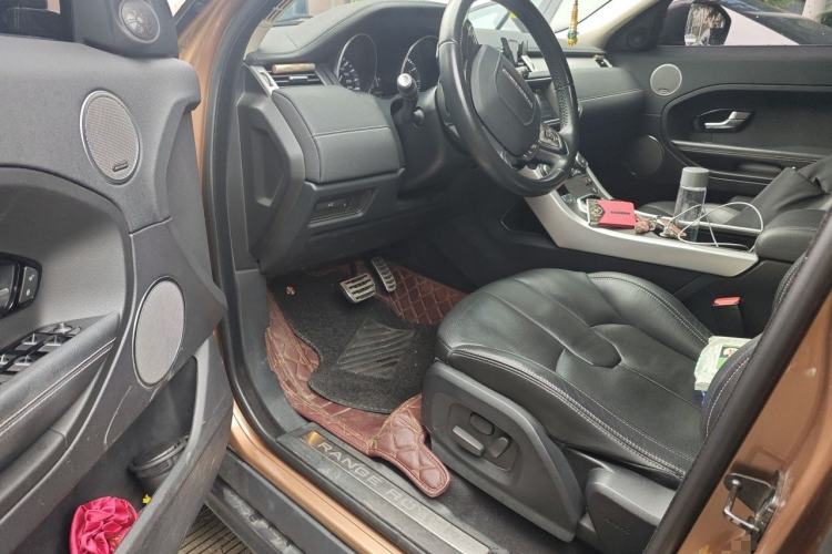 Used Land Rover Range Evoque 2015 2.0T Five-Door Sporty Edition Driver Seat