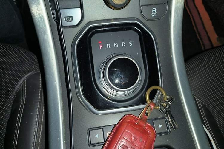 Used Land Rover Range Evoque 2015 2.0T YAMU Genesis Limited Edition Gear Lever