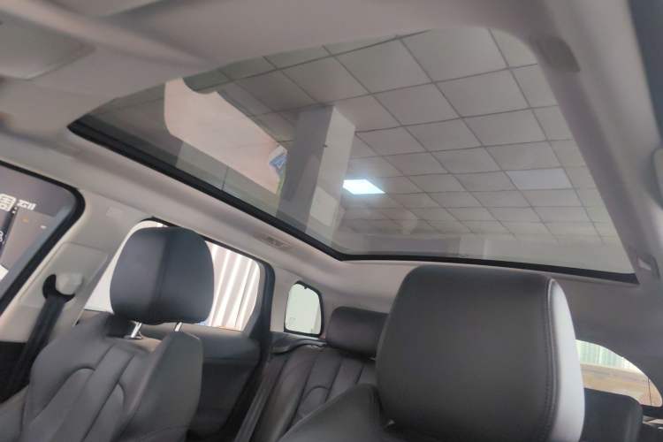 Used Land Rover Range Evoque 2015 2.0T Five-Door Zhiyao Edition Headliner