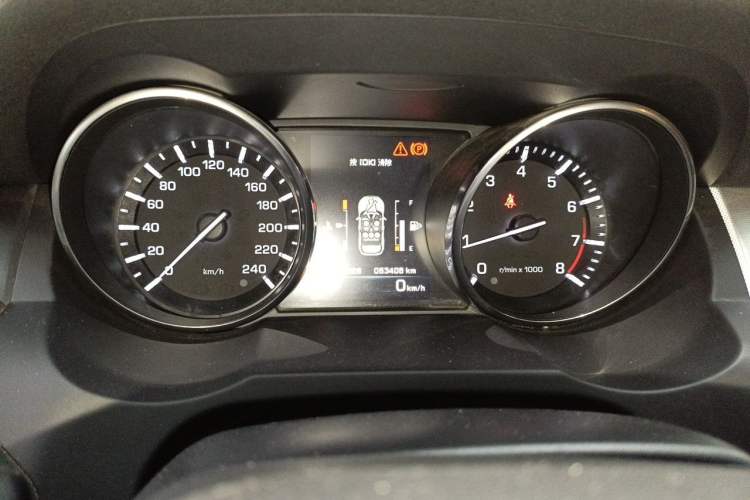 Used Land Rover Range Evoque 2015 2.0T 5-Door Ignite Edition Instrument Cluster