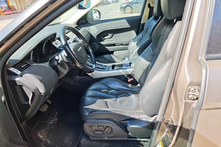 Used Land Rover Range Evoque 2015 2.0T Five-Door Zhiyao Edition Left Front Seat