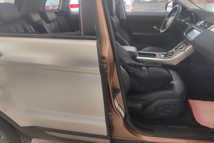 Used Land Rover Range Evoque 2015 2.0T Five-Door Zhiyao Edition Right Front Seat