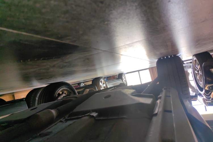 Used Land Rover Range Evoque 2015 2.0T Five-Door Zhiyao Edition Right Side Sill