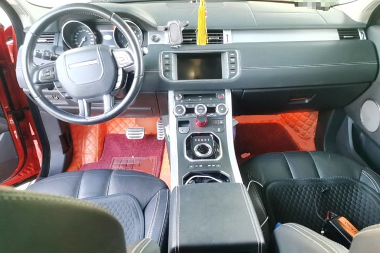 Used Land Rover Range Evoque 2015 2.0T Orange Edition Limited Model Center Console