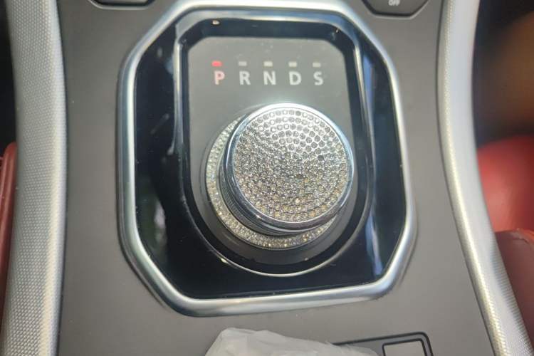 Used Land Rover Range Evoque 2015 2.0T Five-Door Sporty Edition Gear Lever