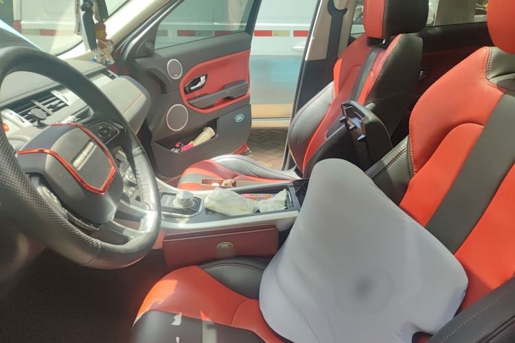 Used Land Rover Range Evoque 2015 2.0T Five-Door Sporty Edition Left Front Seat