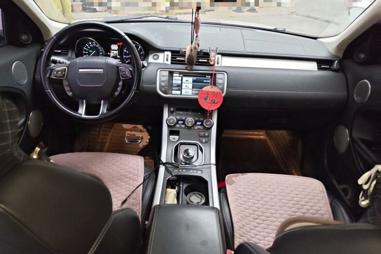 Used Land Rover Range Evoque 2015 2.0T Five-Door Sporty Edition Center Console