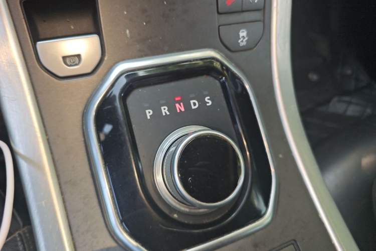 Used Land Rover Range Evoque 2015 2.0T Five-Door Fashion Edition Gear Lever