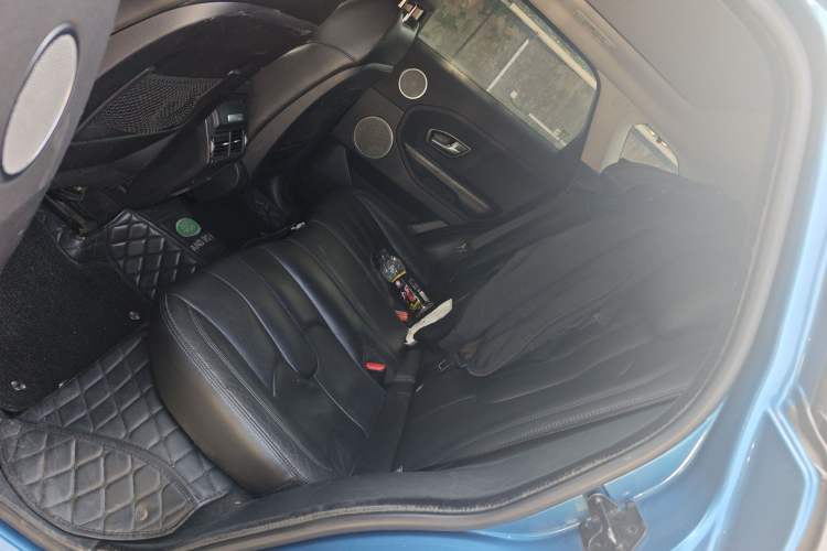 Used Land Rover Range Evoque 2015 2.0T Five-Door Fashion Edition Left Rear Seat