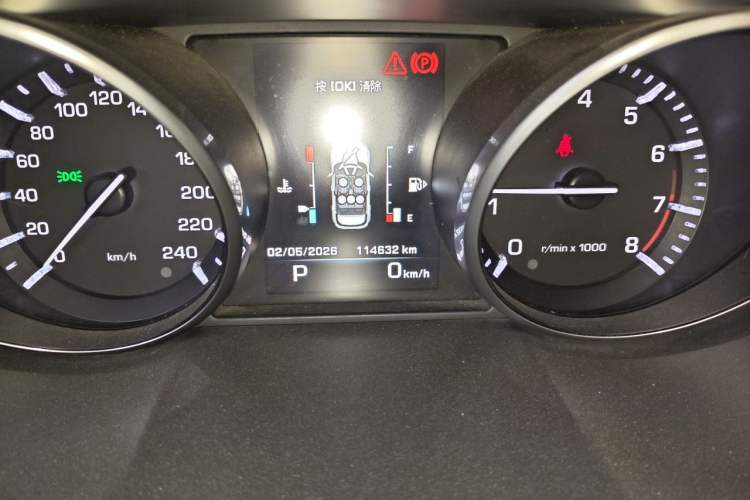 Used Land Rover Range Evoque 2015 2.0T Five-Door Sporty Edition Odometer Close Up