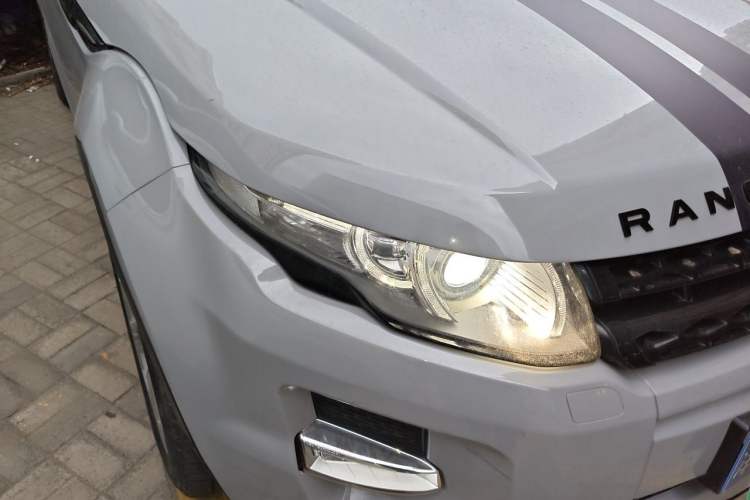 Used Land Rover Range Evoque 2015 2.0T Five-Door Sporty Edition Right Front Headlight