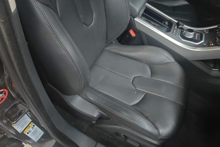 Used Land Rover Range Evoque 2015 2.0T Five-Door Zhiyao Edition Right Front Seat