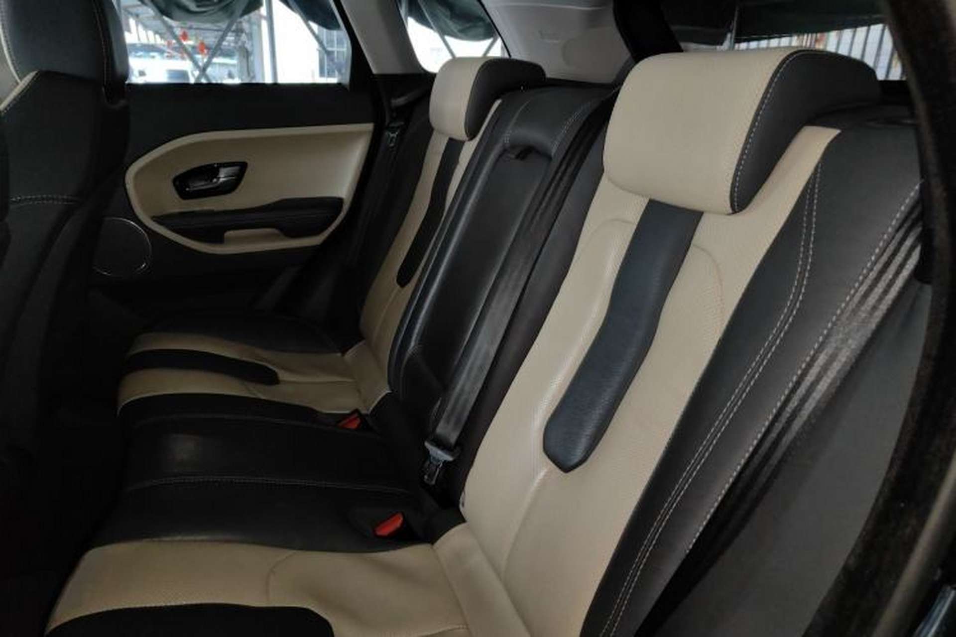 Used Land Rover Range Evoque 2015 2.0T 5-Door Ignite Edition Left Rear Seat