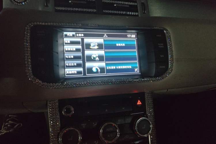 Used Land Rover Range Evoque 2015 2.0T Five-Door Enjoyment Edition Audio And AC Panel