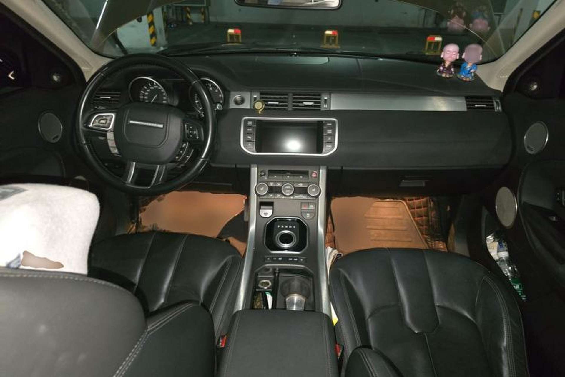 Used Land Rover Range Evoque 2015 2.0T Five-Door Fashion Edition Center Console