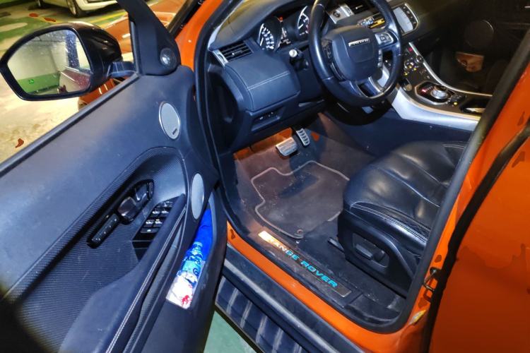 Used Land Rover Range Evoque 2015 2.0T Orange Edition Limited Model Driver Seat