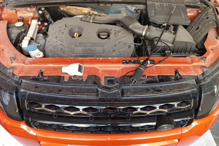 Used Land Rover Range Evoque 2015 2.0T Orange Edition Limited Model Engine Bay