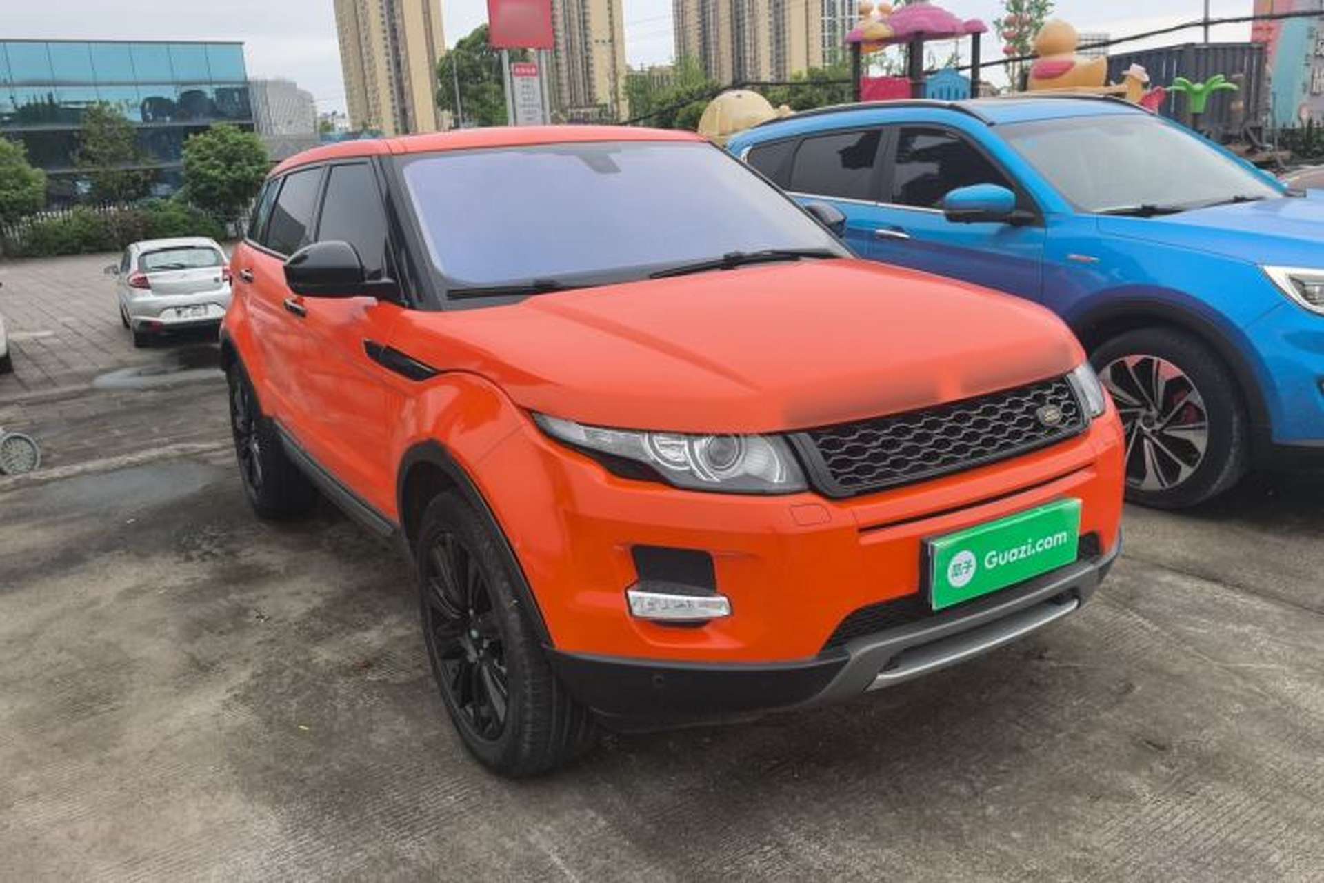 Used Land Rover Range Evoque 2015 2.0T Five-Door Zhiyao Edition Front Right 45 Deg