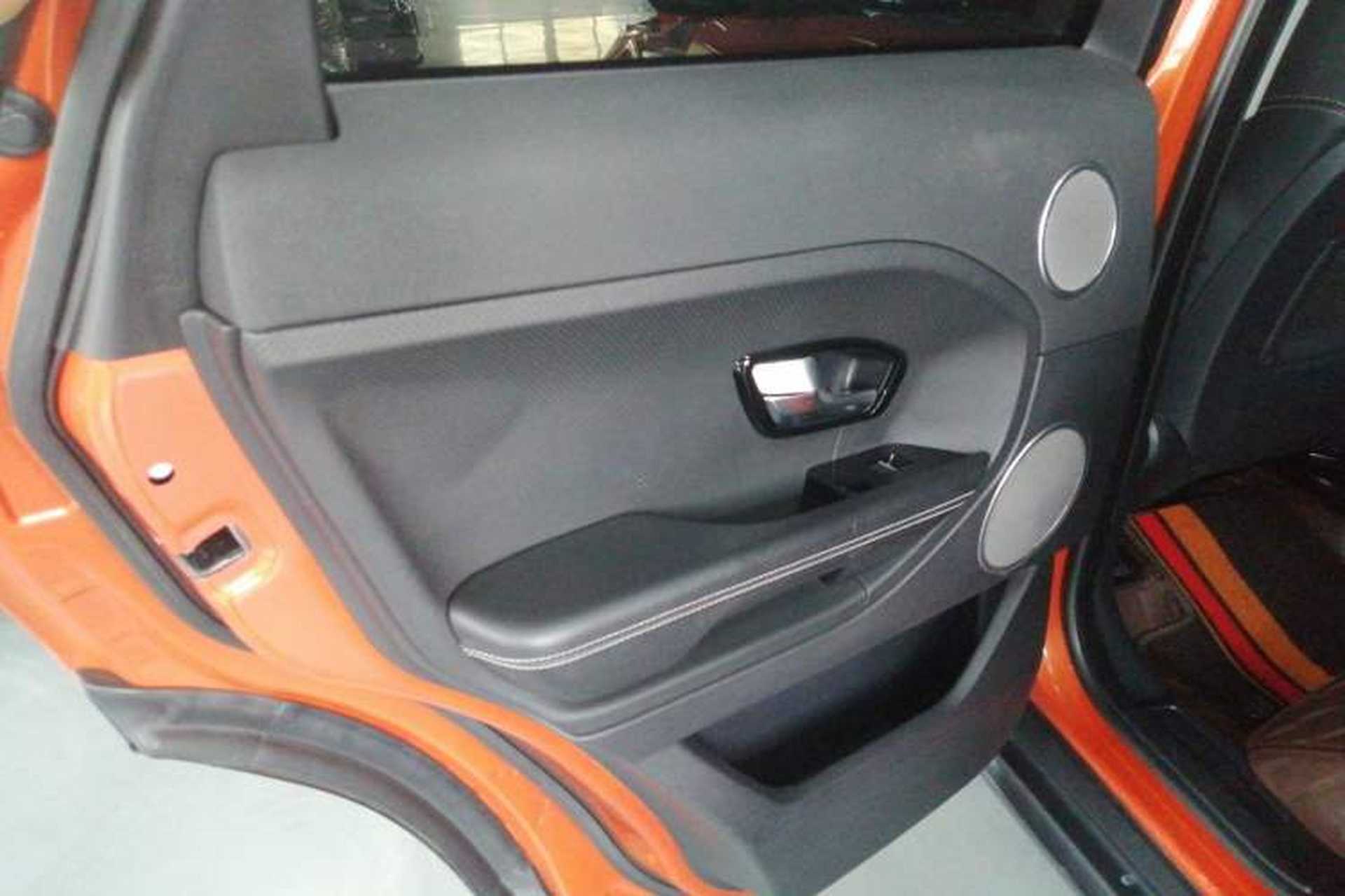 Used Land Rover Range Evoque 2015 2.0T Orange Edition Limited Model Interior 8