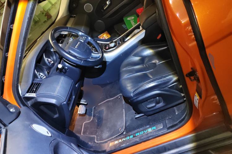 Used Land Rover Range Evoque 2015 2.0T Orange Edition Limited Model Left Front Seat