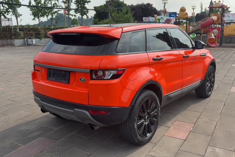 Used Land Rover Range Evoque 2015 2.0T Five-Door Zhiyao Edition Rear Right 45 Deg
