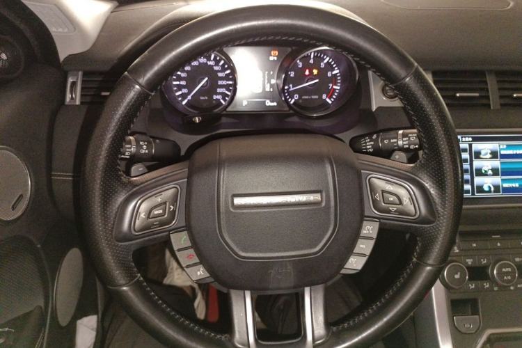Used Land Rover Range Evoque 2015 2.0T Orange Edition Limited Model Steering Wheel