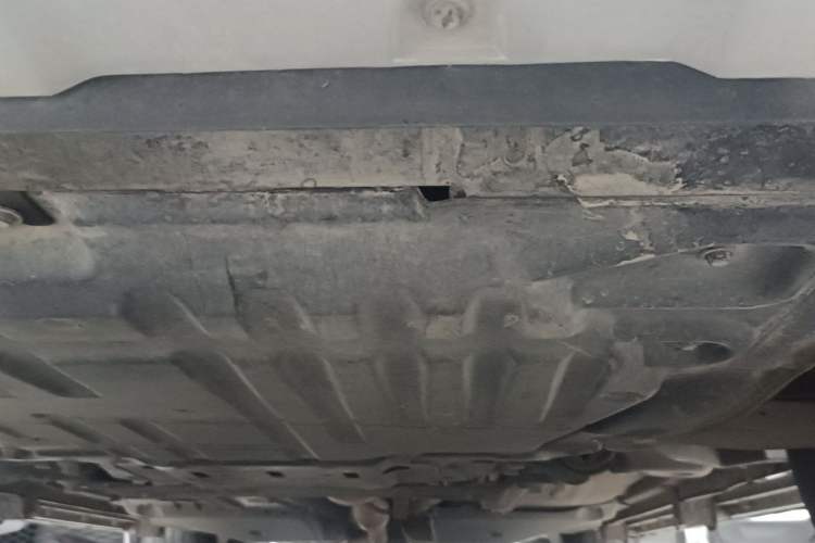 Used Land Rover Range Evoque 2015 2.0T Five-Door Zhiyao Edition Chassis Front