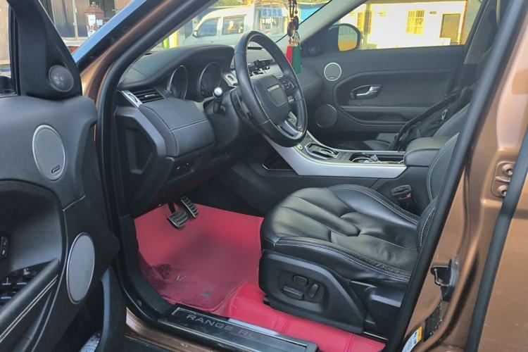 Used Land Rover Range Evoque 2015 2.0T Five-Door Sporty Edition Driver Seat