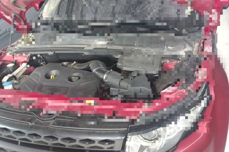 Used Land Rover Range Evoque 2015 2.0T Five-Door Zhiyao Edition Engine Bay Left