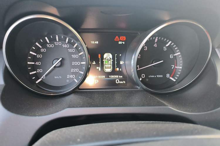 Used Land Rover Range Evoque 2015 2.0T Five-Door Sporty Edition Odometer Close Up