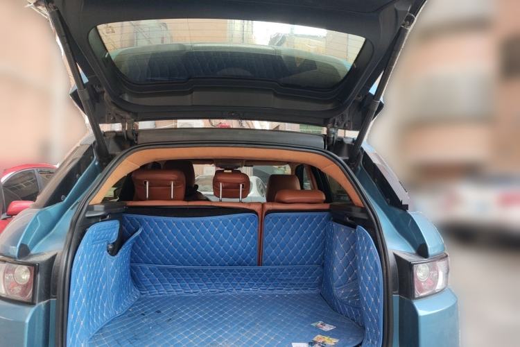 Used Land Rover Range Evoque 2015 2.0T Five-Door Zhiyao Edition Trunk
