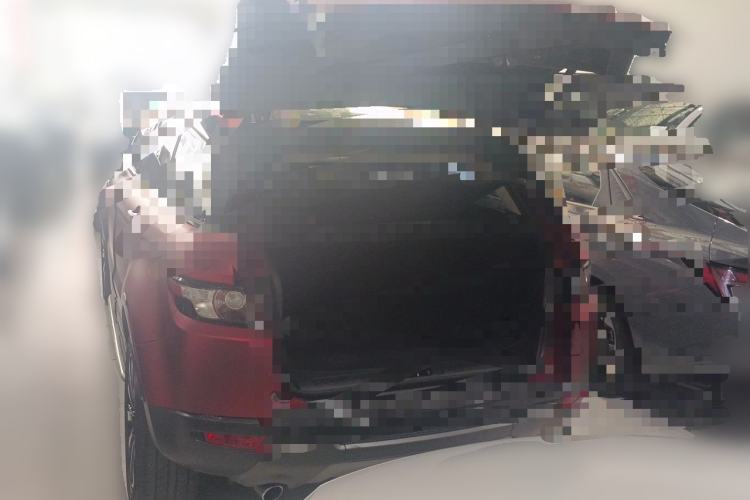 Used Land Rover Range Evoque 2015 2.0T Five-Door Zhiyao Edition Trunk