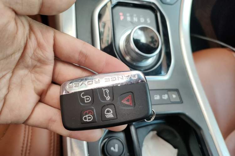 Used Land Rover Range Evoque 2015 2.0T Five-Door Zhiyao Edition Vehicle Key
