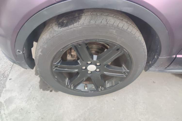 Used Land Rover Range Evoque 2015 2.0T Five-Door Sporty Edition Left Front Wheel Hub