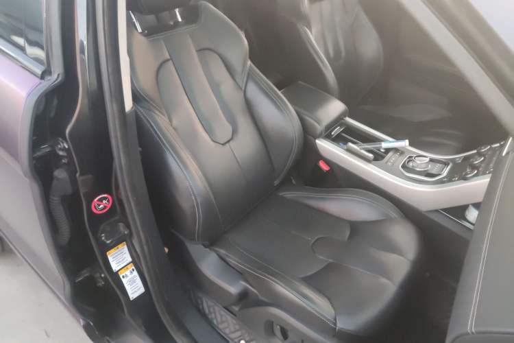 Used Land Rover Range Evoque 2015 2.0T Five-Door Sporty Edition Right Front Seat