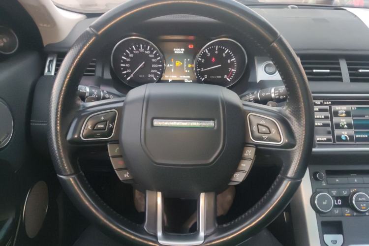 Used Land Rover Range Evoque 2015 2.0T Five-Door Sporty Edition Steering Wheel