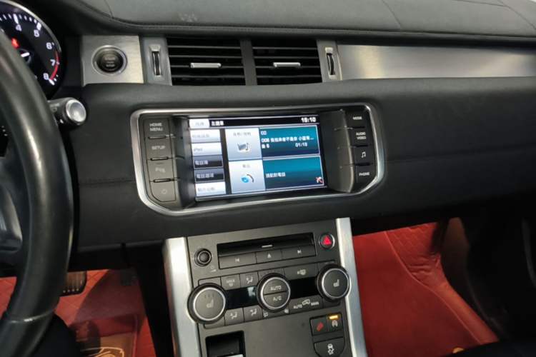 Used Land Rover Range Evoque 2015 2.0T Five-Door Fashion Edition Audio And AC Panel