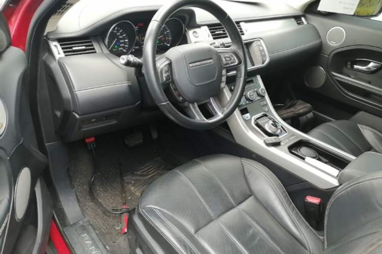 Used Land Rover Range Evoque 2015 2.0T Five-Door Enjoyment Edition Center Console