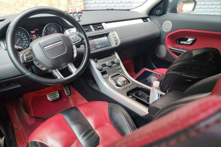 Used Land Rover Range Evoque 2015 2.0T 5-Door Ignite Edition Center Console