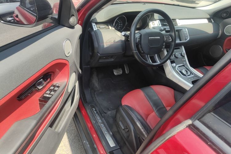 Used Land Rover Range Evoque 2015 2.0T 5-Door Ignite Edition Driver Seat