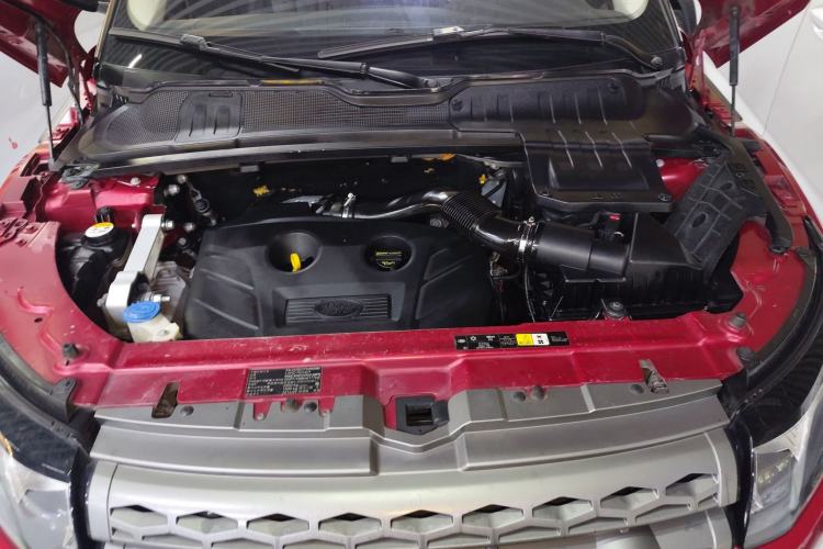 Used Land Rover Range Evoque 2015 2.0T 5-Door Luxury Edition Engine Bay