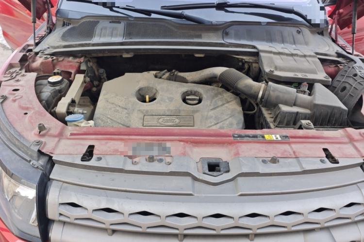 Used Land Rover Range Evoque 2015 2.0T Five-Door Zhiyao Edition Engine Bay