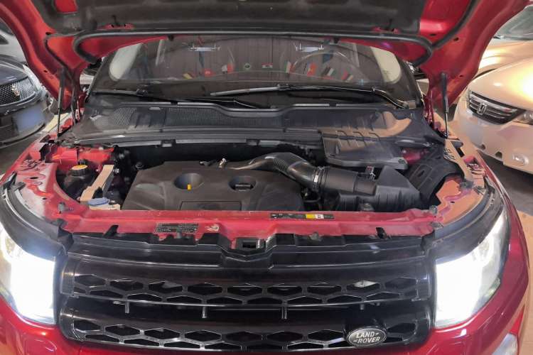 Used Land Rover Range Evoque 2015 2.0T 5-Door Ignite Edition Engine Bay