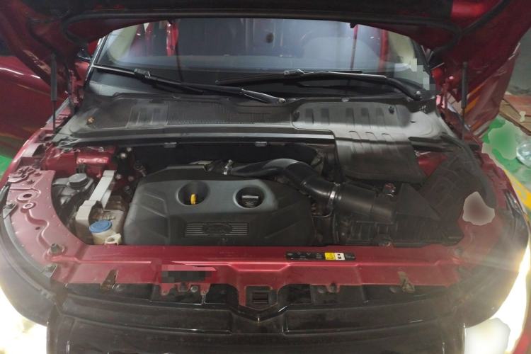 Used Land Rover Range Evoque 2015 2.0T Five-Door Sporty Edition Engine Bay