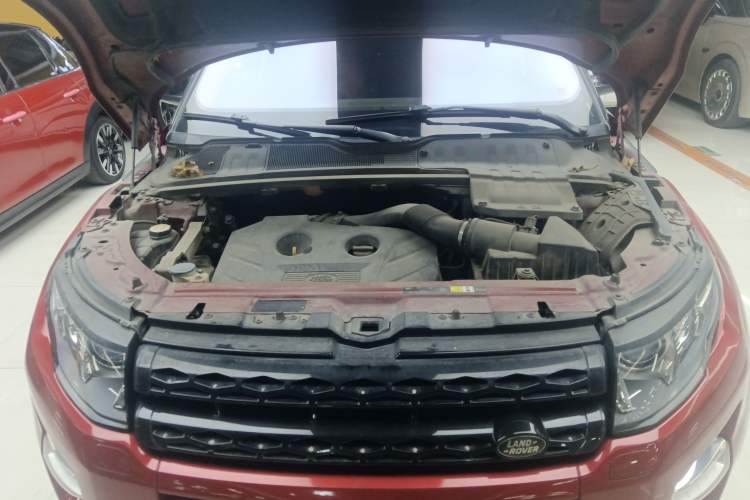 Used Land Rover Range Evoque 2015 2.0T Five-Door Sporty Edition Engine Bay