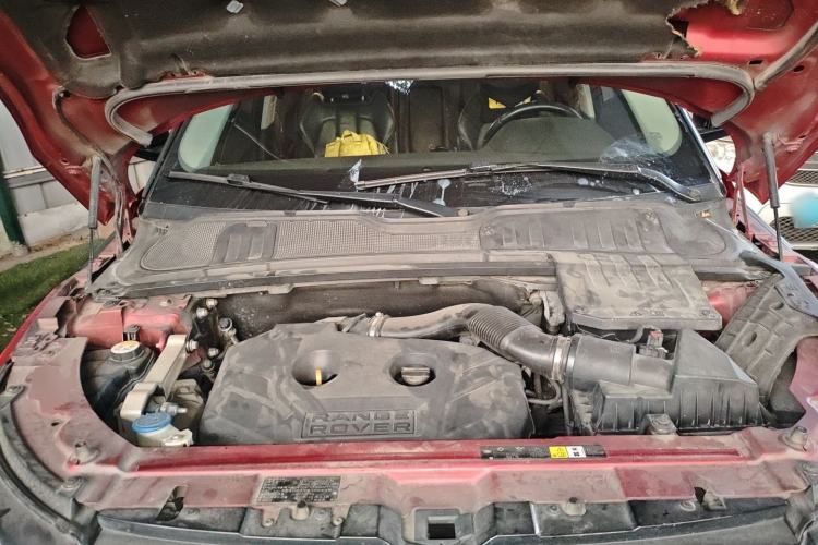 Used Land Rover Range Evoque 2015 2.0T 5-Door Ignite Edition Engine Bay