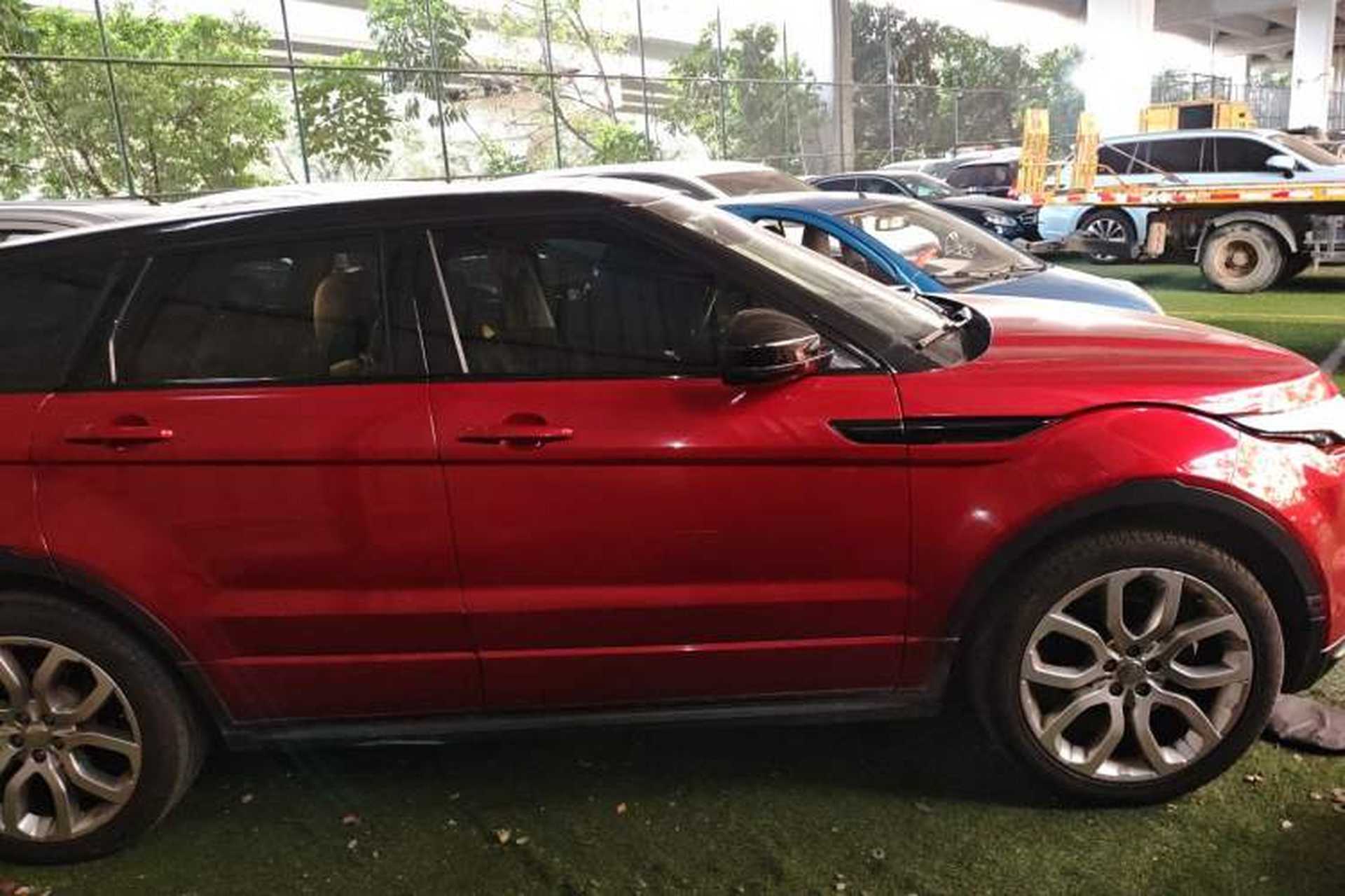 Used Land Rover Range Evoque 2015 2.0T 5-Door Ignite Edition Exterior 3