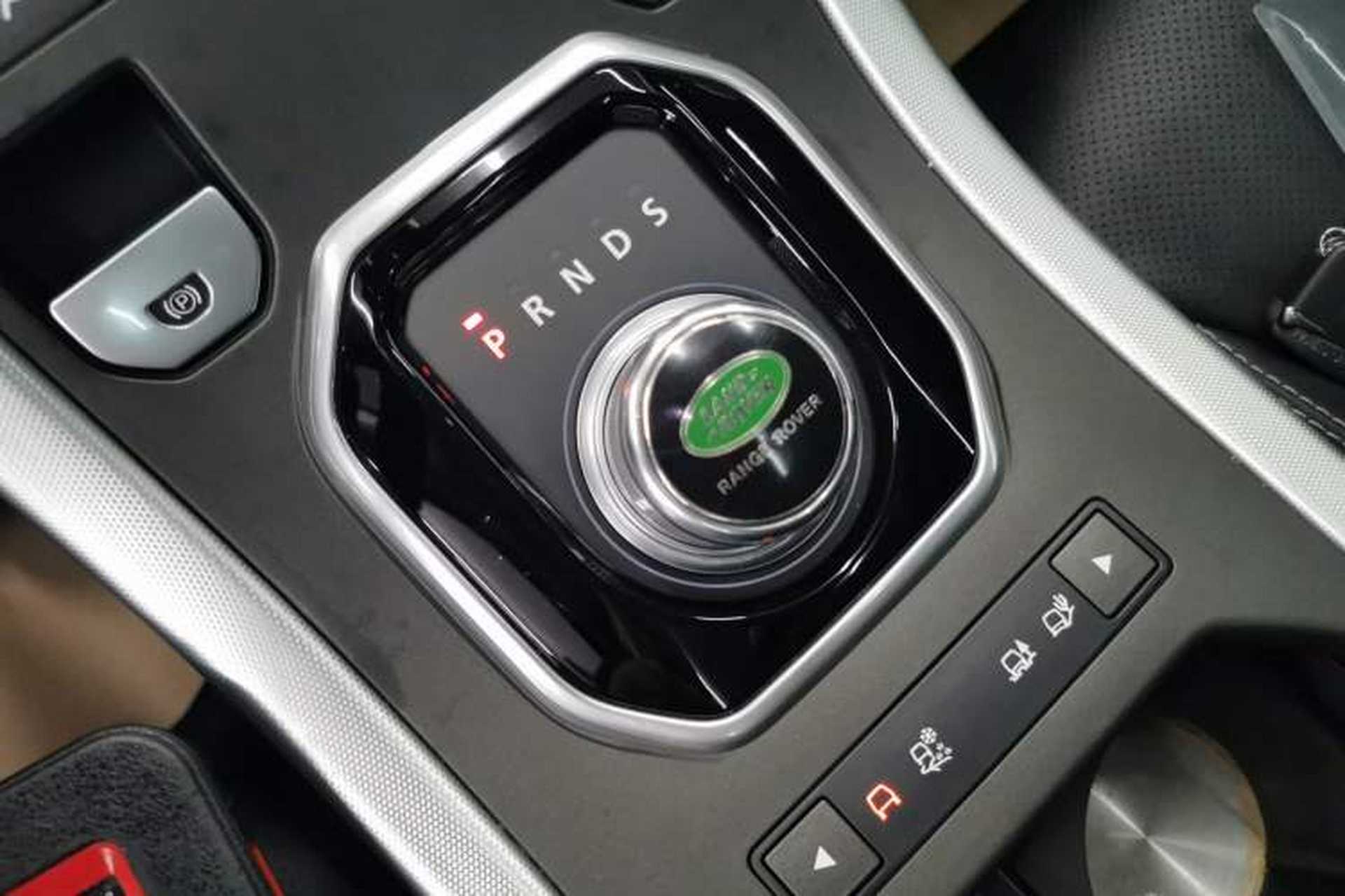 Used Land Rover Range Evoque 2015 2.0T 5-Door Ignite Edition Gear Lever